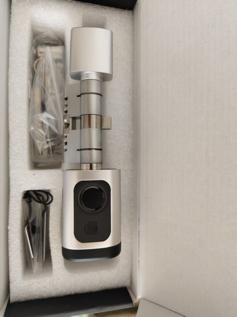 Digital fingerprint cylinder lock